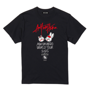 アッシュダヒーロー × クッピーラムネ アッシュ手書きロゴTシャツ 【ブラック】